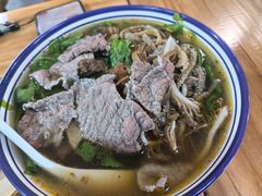 鲜切吊龙肉-窄巷口生烫牛肉米线(景云路店)