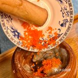 成都！老外冒雨来吃的社区火锅！现切牛肉9.9