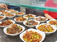-浦东图书馆读者餐厅