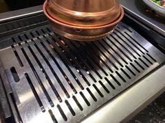-臻牛烤肉