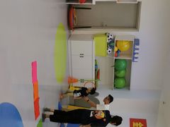 -金色雨林感统学能培训中心(武广校区)