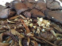 -溢心园香河肉饼总店