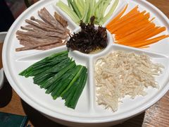 -云海肴·汽锅鸡·云南菜(天山百盛优客店)