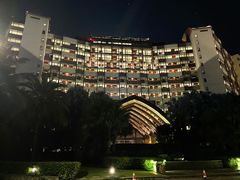 -三亚湾海居铂尔曼度假酒店