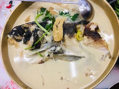 -堂瓦里·33年传统赣菜(第一街区店)