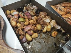 -老东镇啤酒屋海鲜加工·蒸汽海鲜·海鲜烧烤(台东店)