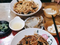 -锅儿挑面馆