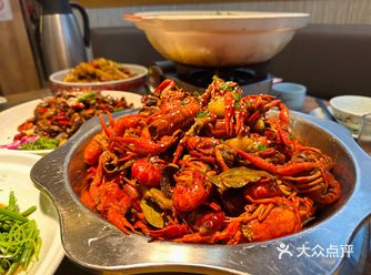 快来筷乐芙蓉湘菜开启一场味蕾的盛宴吧!