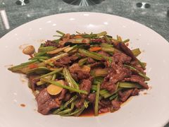 -凤凰园烤鸭店·唐山菜·传承花椒肉(老唐丰路店)