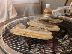 -围炉肉舍•炭烤活鳗•丹东海鲜烤肉(步行街店)