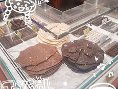 -VENCHI 闻绮(北京国贸商城店)