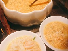 -穹六人间 people 6(岳阳路店)