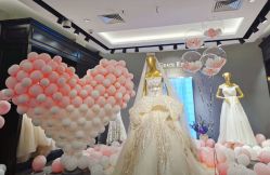 点击看大图 -GRACE KELLY婚纱与礼服(北京店)