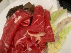 -金马门国际美食百汇(珞喻路店)