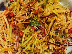 -红樱桃·欢乐餐厅(太原里店)