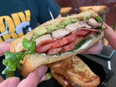 -The Habit Burger Grill 哈比特汉堡(爱琴海店)