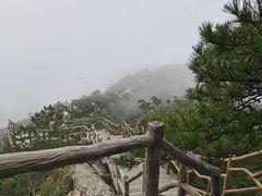 -罗田薄刀峰风景区