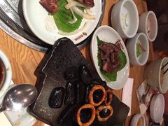 水源素问韩国料理(富丽华店)-萨拉伯尔水源素问店·韩国宫廷料理(人民路店)