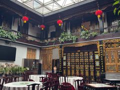 -蔼若春.传承三十年云南菜(金碧公园店)