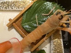 -铭牛烧肉·和牛海鲜自助(高新月牙湖店)