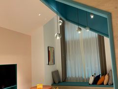 -上海虹桥中心爱琴海亚朵S酒店