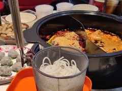 -九街淑芬掌中宝串串公司(内街文化创意园店)