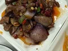 -黑皮酸菜鱼(三山街店)