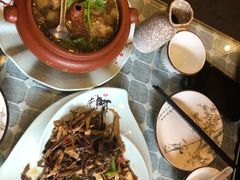 -小厨子私房菜·云南美食店