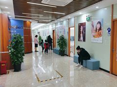 -茂菊口腔连锁(浦东南路店)
