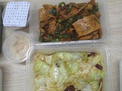 -湘阁里辣(南岭购物广场店)