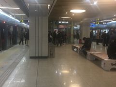 -凤栖原(地铁站)