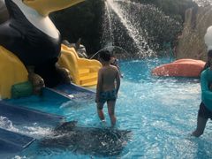 -热带风暴水上乐园