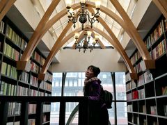 -钟书阁(松江泰晤士小镇店)