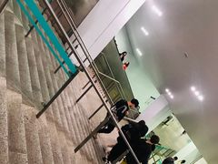 -汉中路(地铁站)
