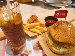 -必胜客(燕郊永旺店PHDI店)