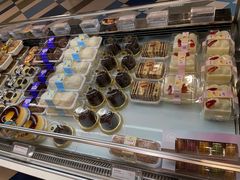-85度C(生甜甜圈研究工坊·上海局门店)