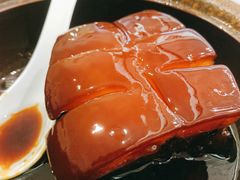 传统东坡肉-西湖春天•老字号杭州菜(百汇店)