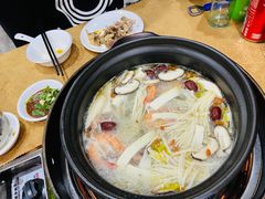 -濠轩阁特色生蚝火锅(水湾路店)
