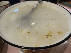 酒酿圆子-吉事利茶餐厅