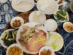 -桥香园云南过桥米线(金马碧鸡店)