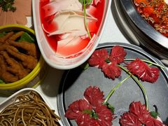 -茅草房·河畔园林火锅