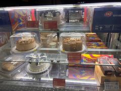 -DQ·蛋糕·冰淇淋(新玛特分店)