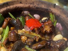 -天宝食坊·啫啫煲大排档(西华路店)