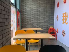 用餐区-麦当劳(北京昌金路得来速餐厅店)