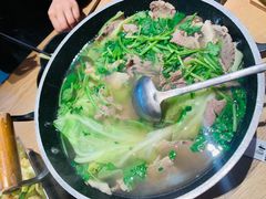 -川堂风·跷脚牛肉·乐山爆炒(宝山日月光店)