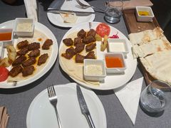 -Efes Turkish & Mediterranean Cuisine 艾菲斯餐厅(陆家嘴店)