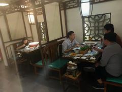-卢大鲜鱼头捞饭(美利广场店)