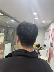 -镁连社·美联社