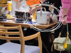 -九锅一堂酸菜鱼(学府凯德店)
