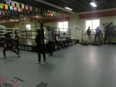 -拳义格斗搏击散打泰拳拳击俱乐部(裕华店)